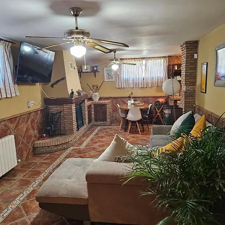 Apartment Apto-en El Bajo De La Casa-estilo Rustico En