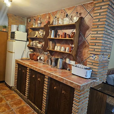 Apto-en El Bajo De La Casa-estilo Rustico En *