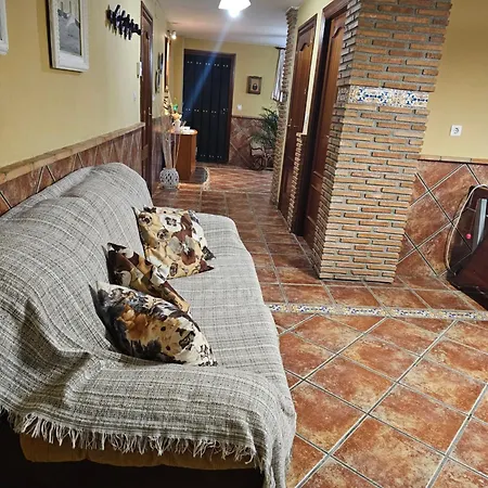 Apto-en El Bajo De La Casa-estilo Rustico En Apartment